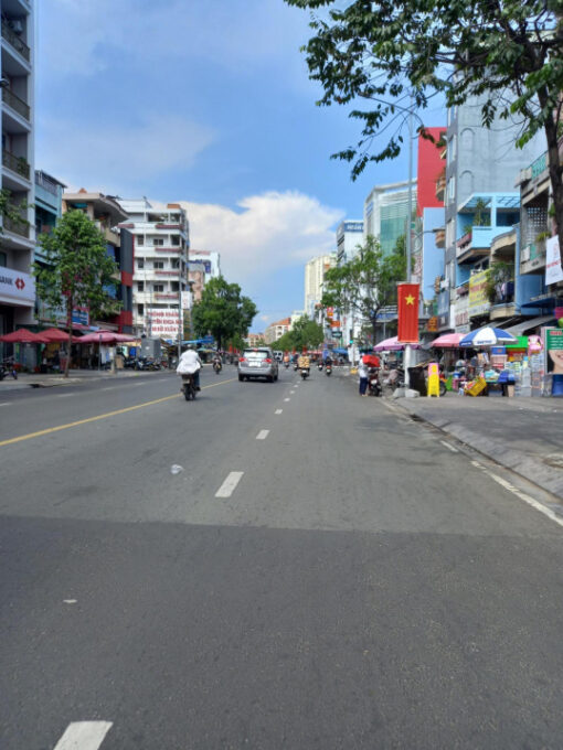 bán nhà phố quận 6