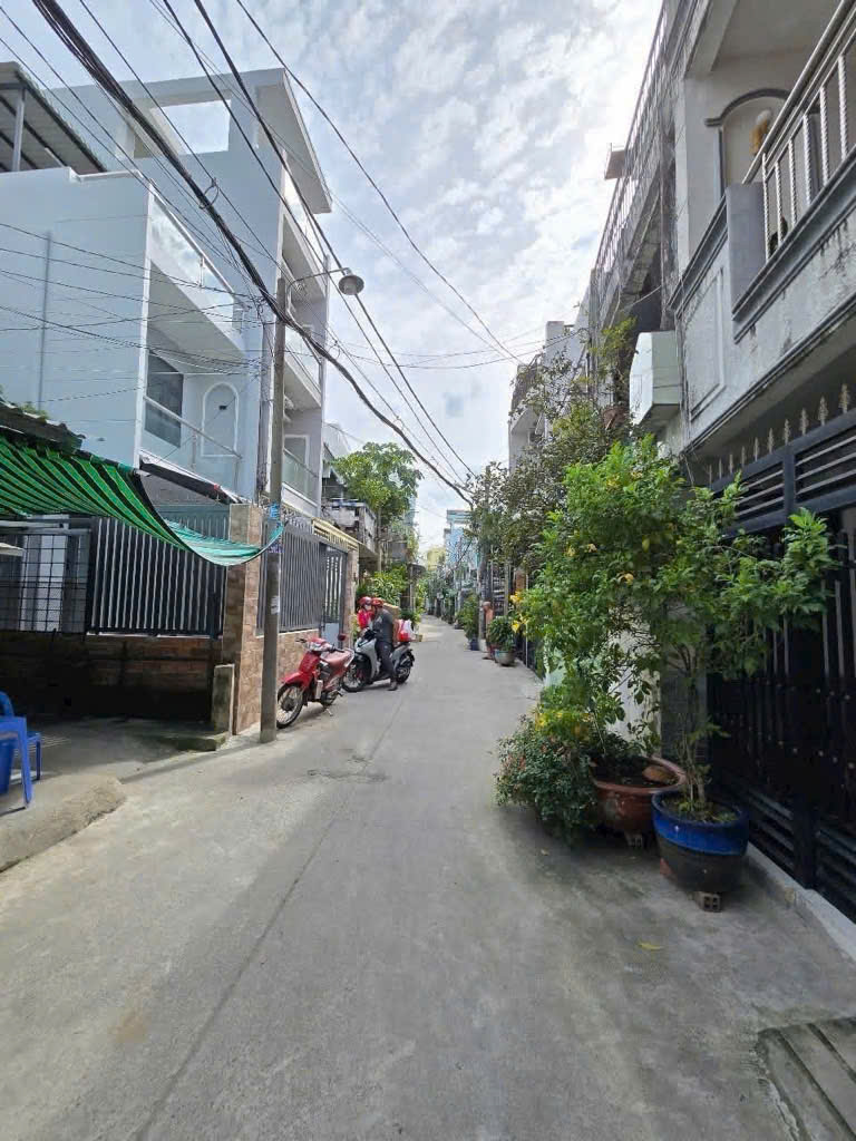 z7114542932855_df8899664138ad77aa475ee7895e9002